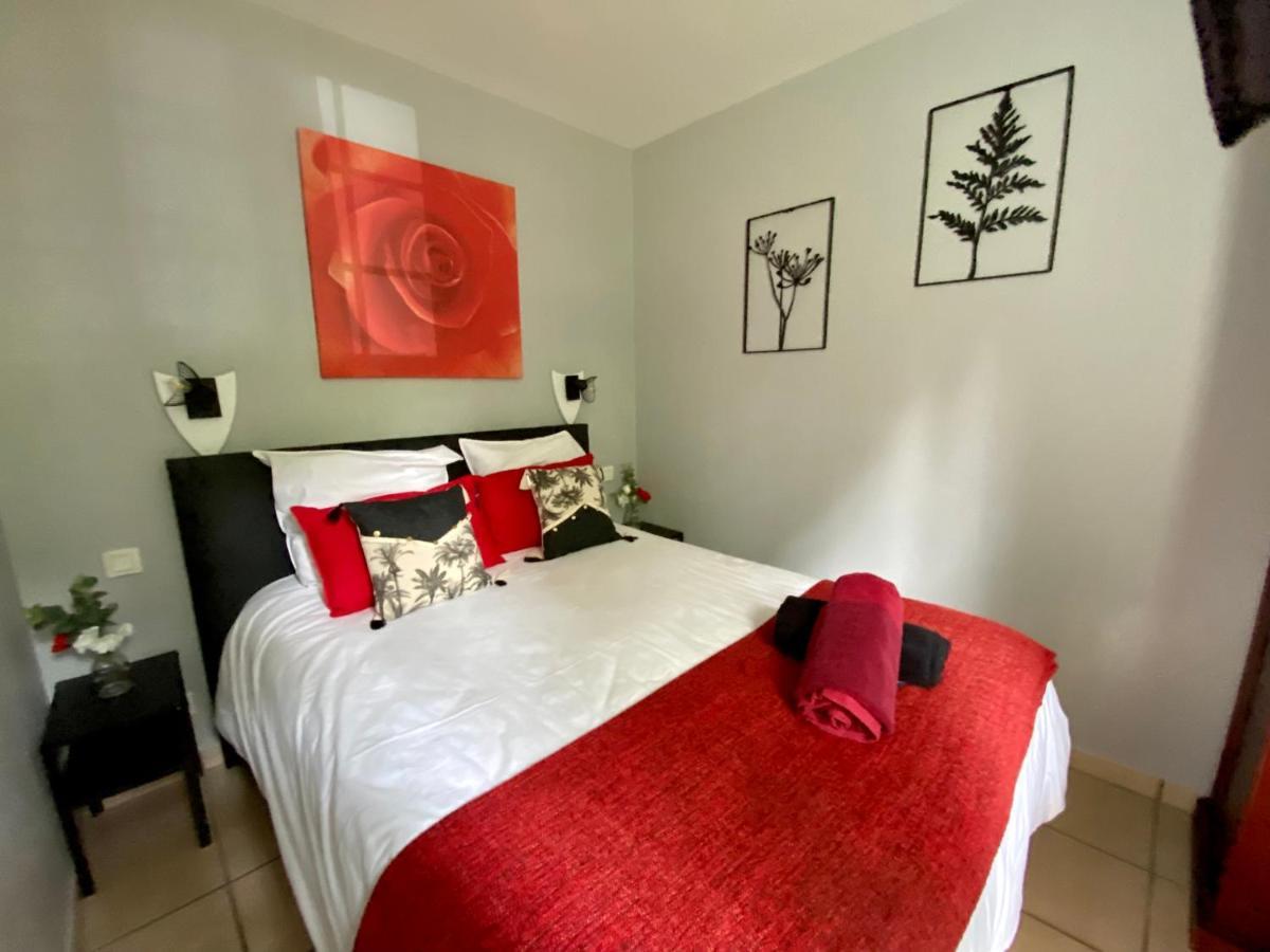 Appartement En Residence Pierre Et Vacance Au Golf Biscarrosse Exterior foto